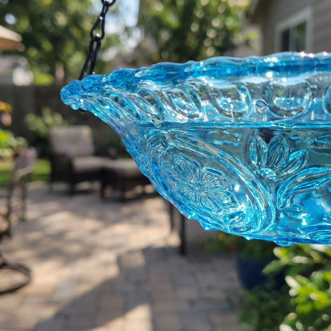 ✨2026 Spring special offer🐦Solar Cascade Hanging Bird Bath Fountain