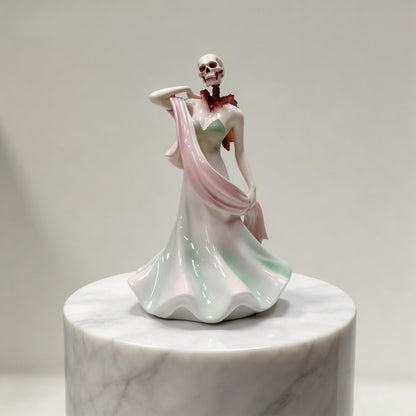 🏺✨ Broken Ladies Ceramic Art Figure – Handcrafted Mixed Media Sculpture
